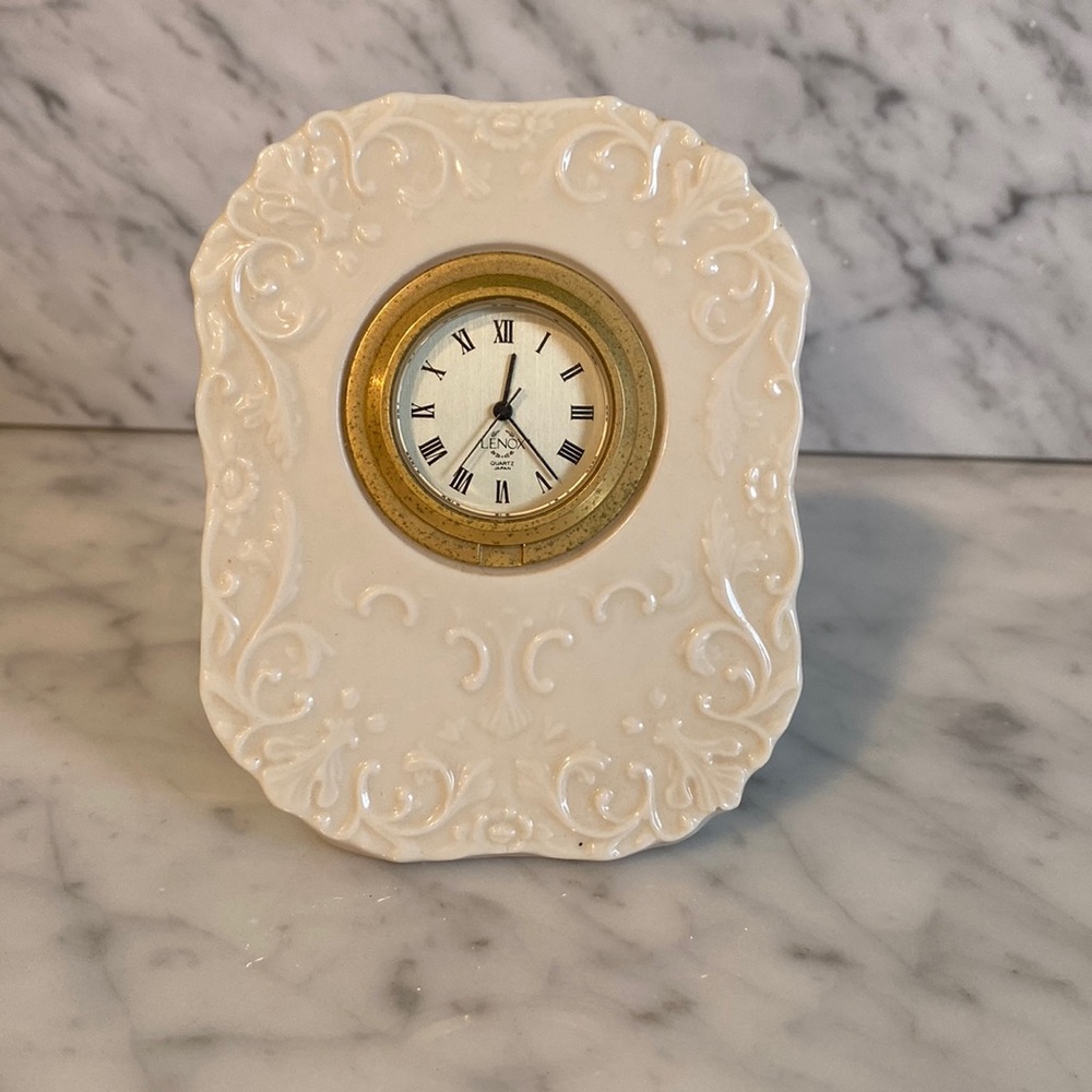 Lenox clock